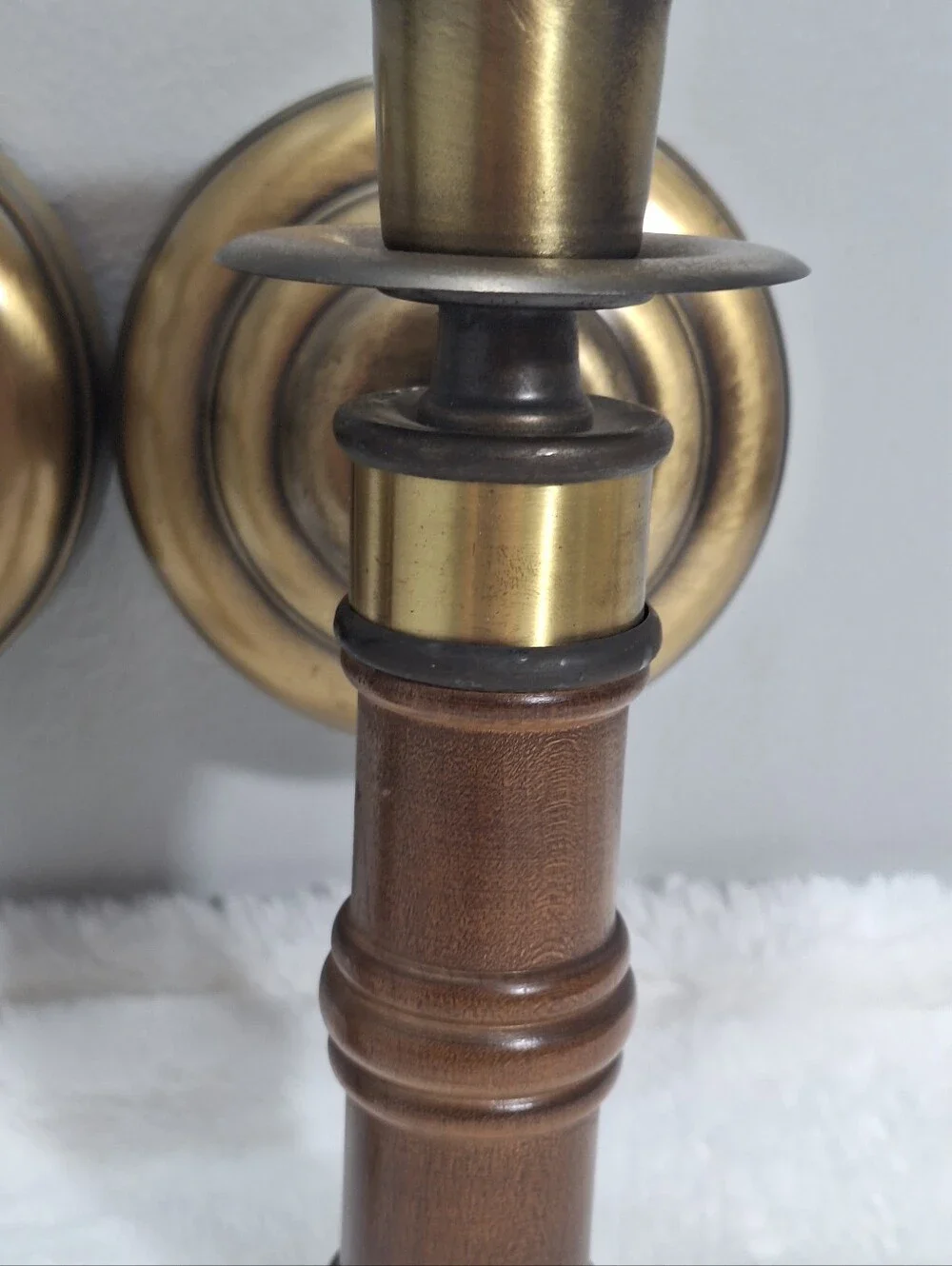 Vtg Set Of 2 Homco Wood & Antique Brass Tone Wall Sconces Candlestick Holders